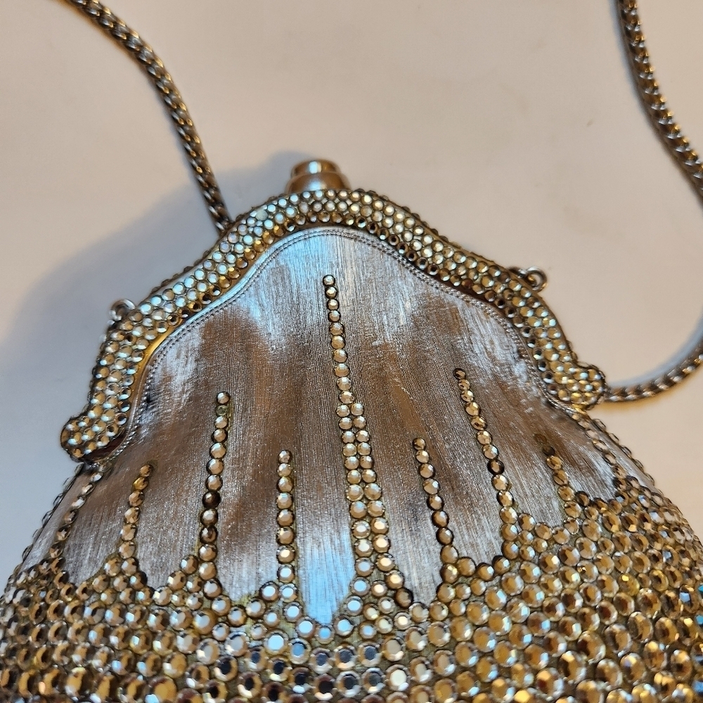 Judith Leiber 1967 Chatelaine Minaudiere Swarovski Crystals Metal Clutch in VGUC - Picture 3 of 12